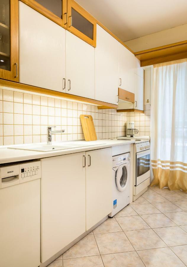 Classy 2 Bedroom Apartment Near Acropolis & Metro Athens Exterior photo